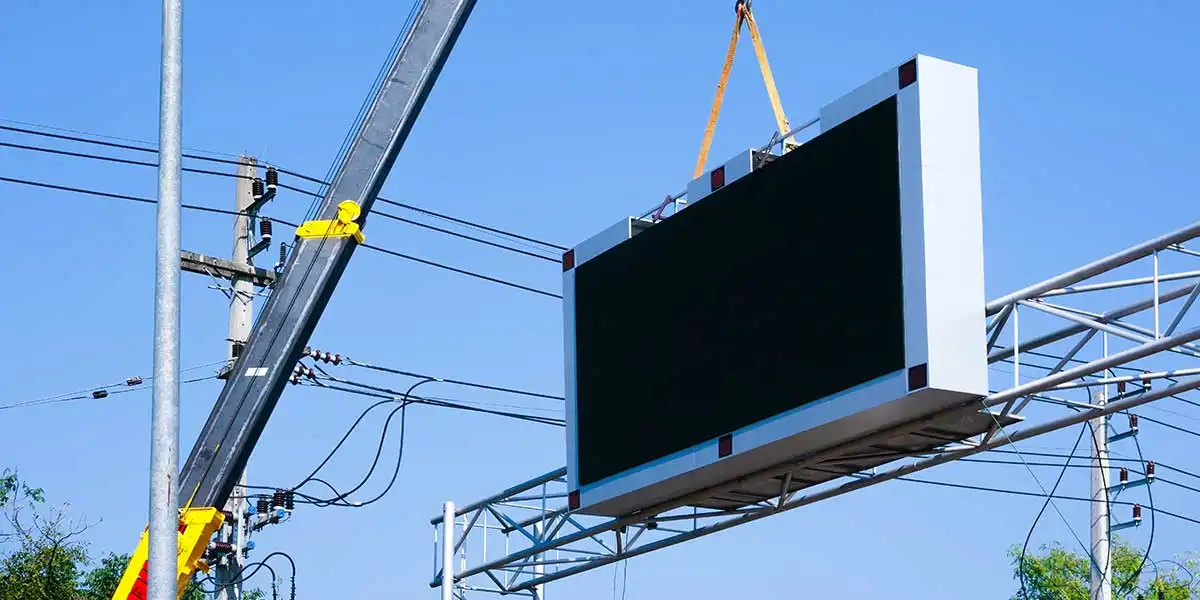 led screen maintenance